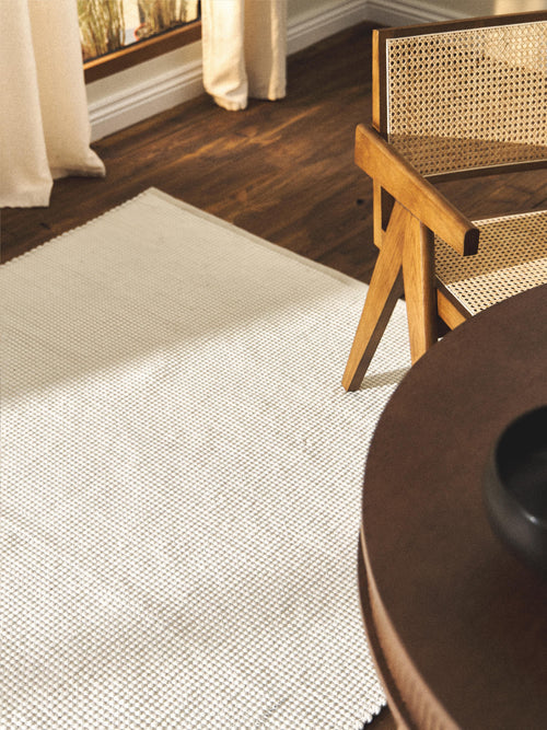 Amaro Hand-Woven Wool Rug