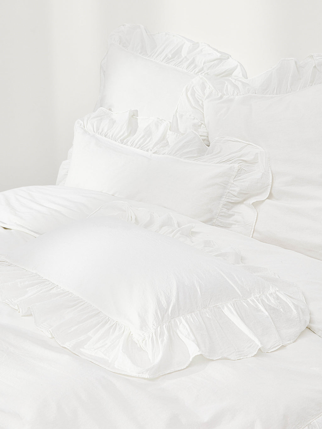 Louane Washed Cotton Percale Pillowcase with Ruffles