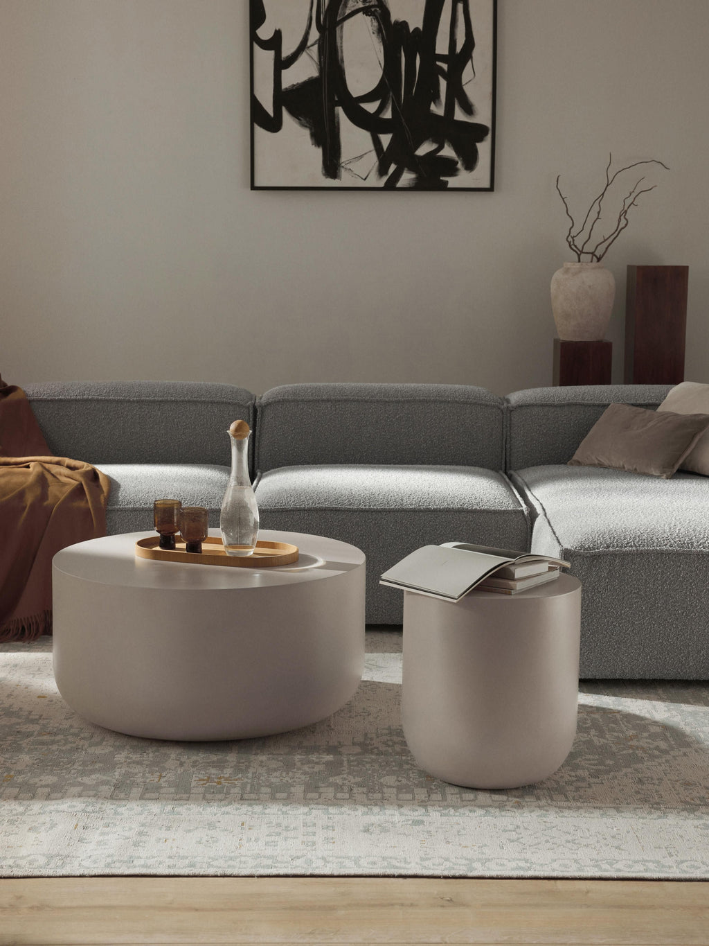 Rona Round In- & Outdoor Coffee Table