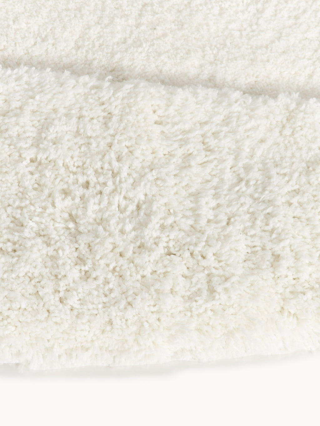 Kyla Organic-Shaped High-Low Rug