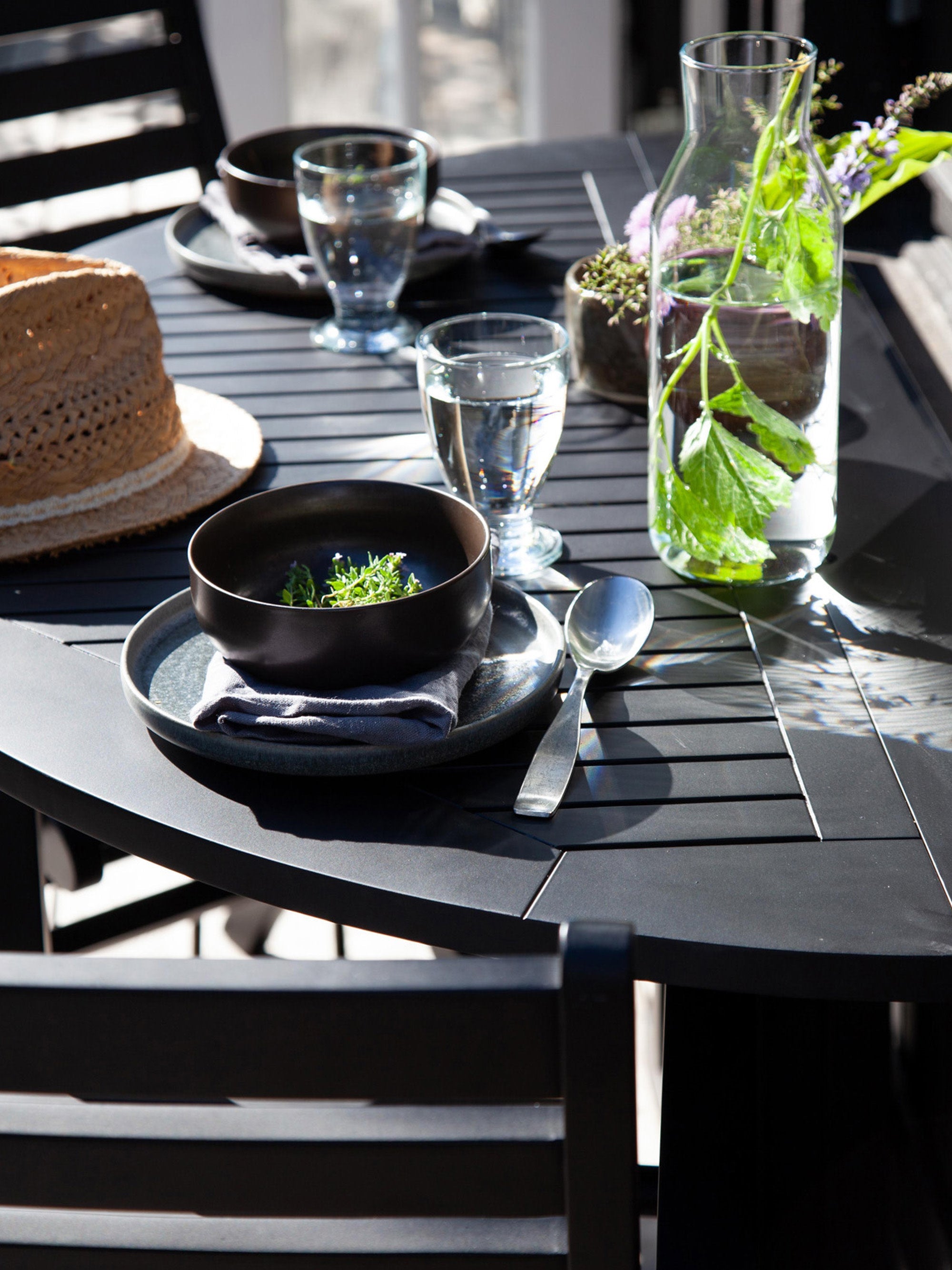 Butterfly Round Folding Garden Table, Ø 110 cm
