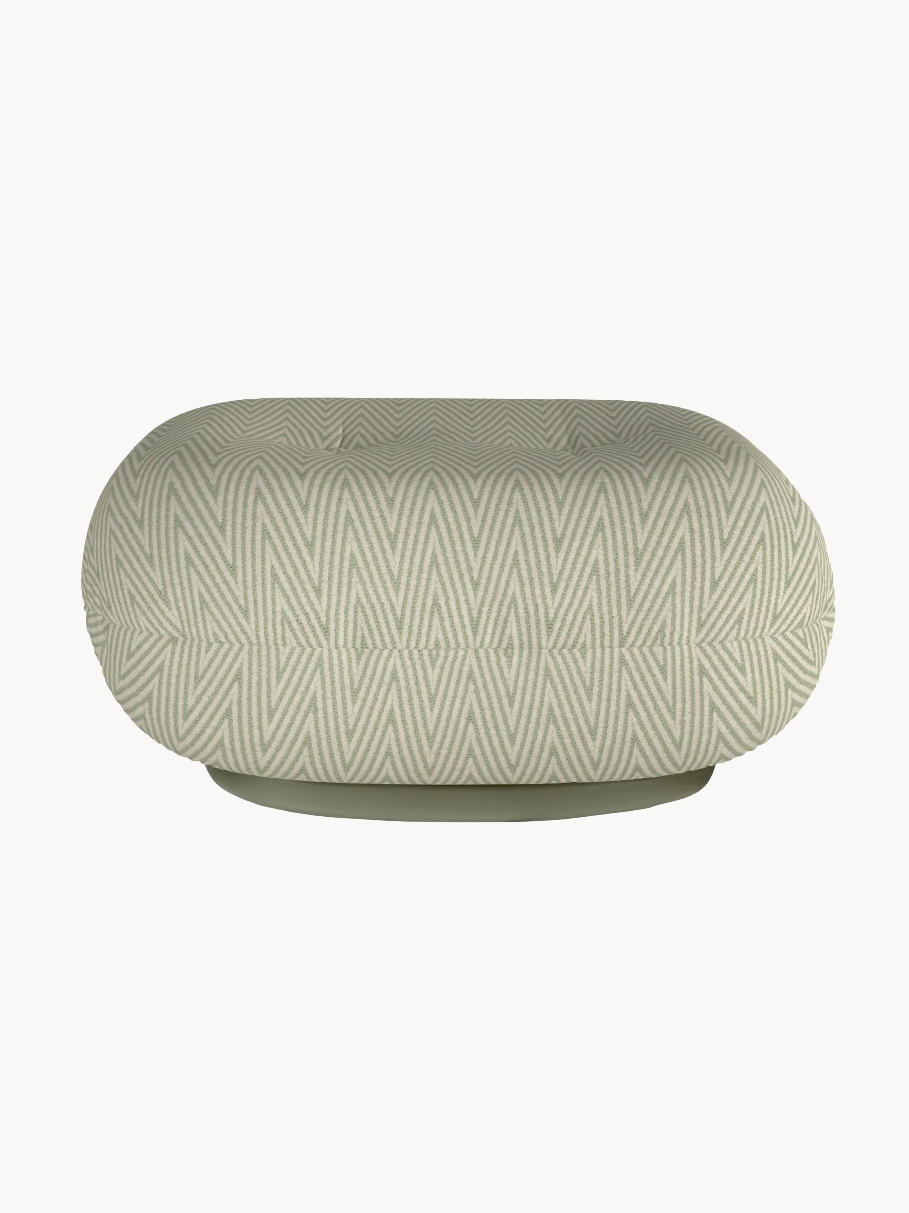 Gallery image 1 - Rotatable Outdoor Pouffe Pacha