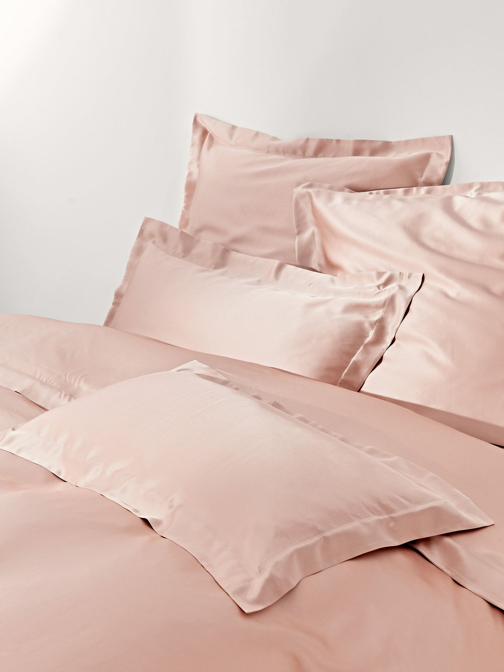 Gallery image 1 - Silk Duvet Cover Sylvie