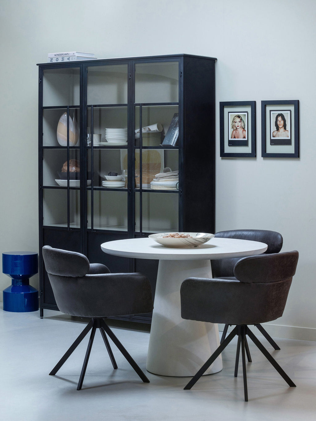 Display Cabinet Exhibit XL 3