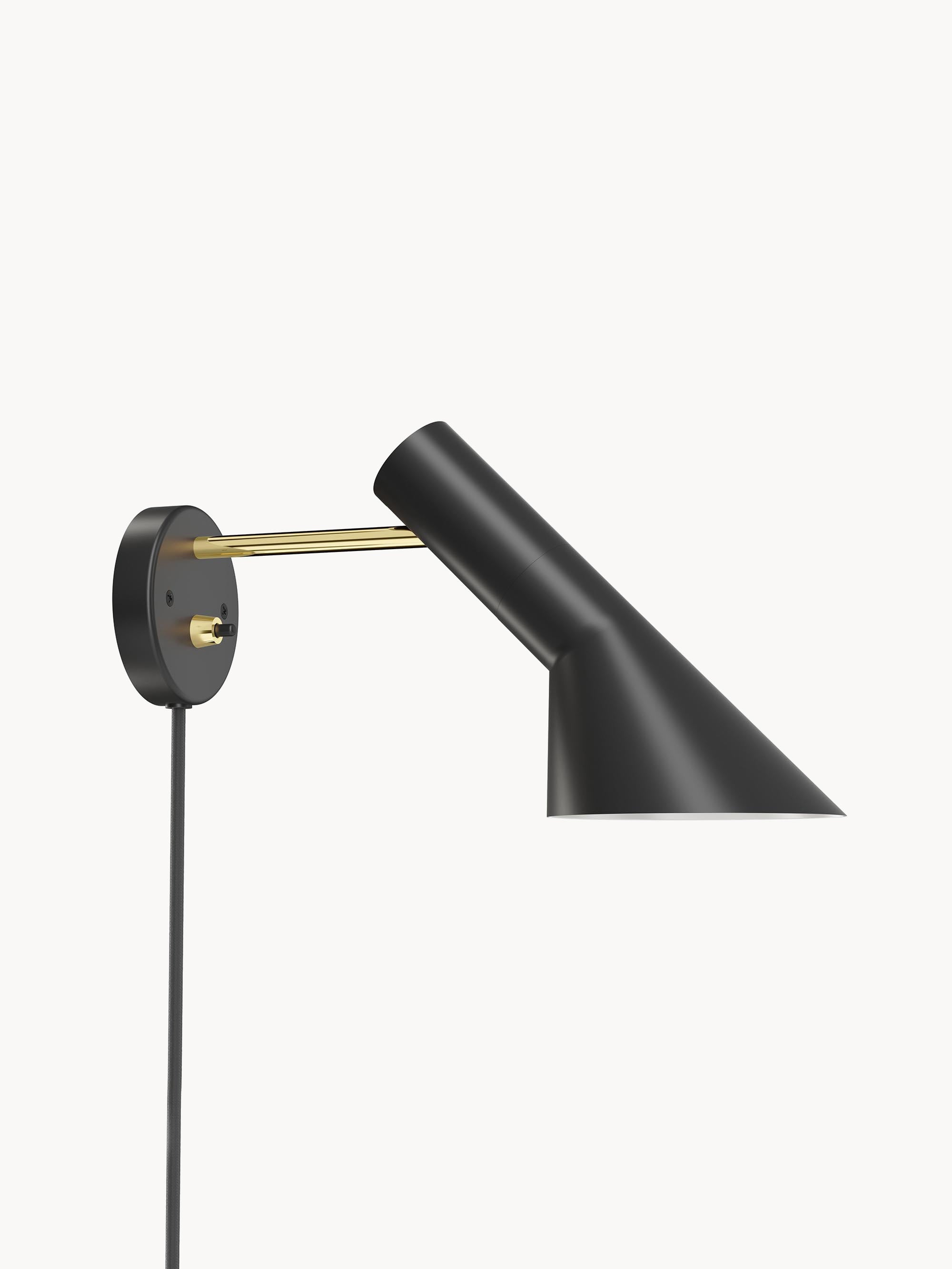 AJ Plug-in Wall Lamp
