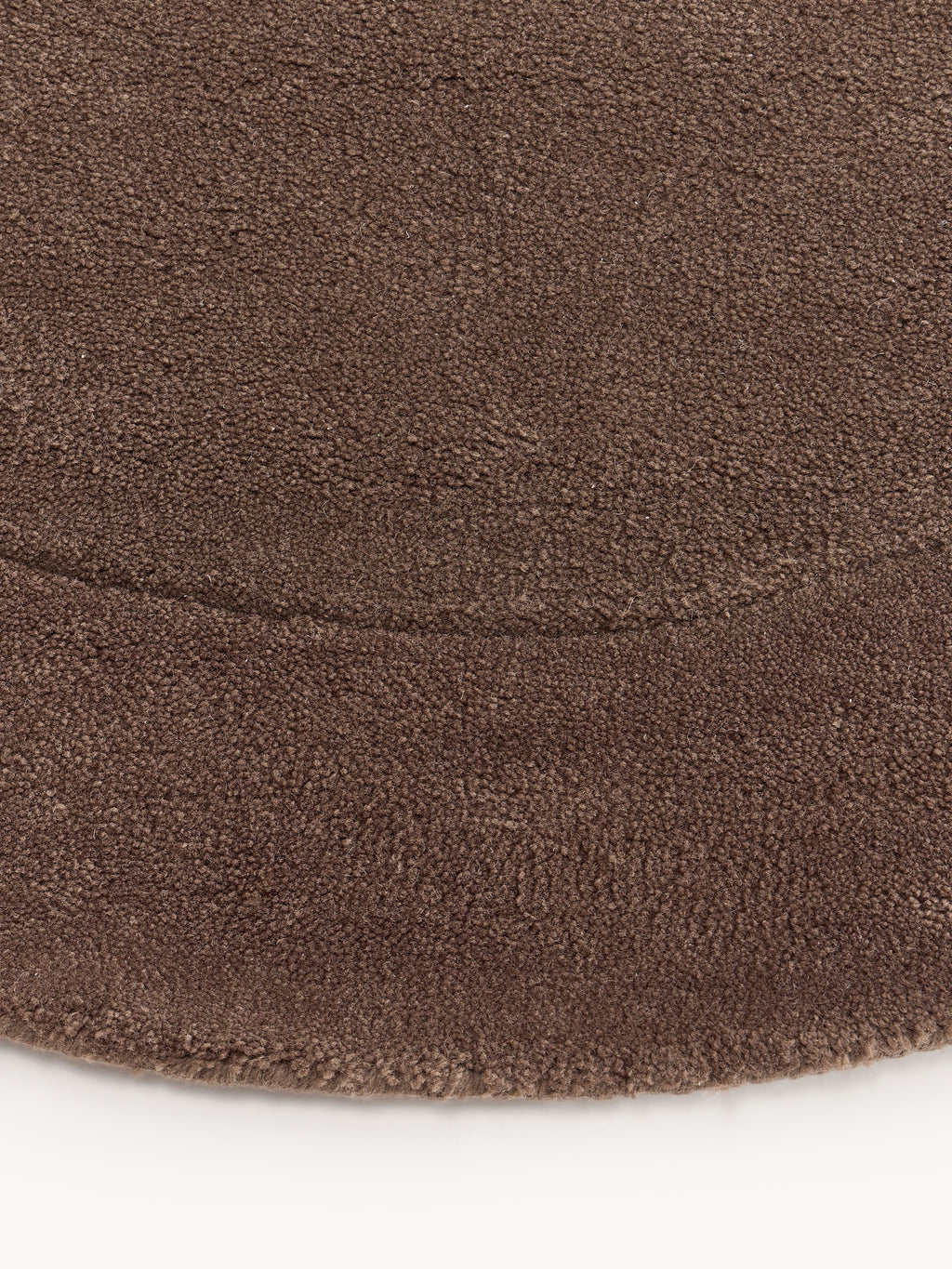 Kadey Organic-Shaped Hand-Tufted Wool Rug