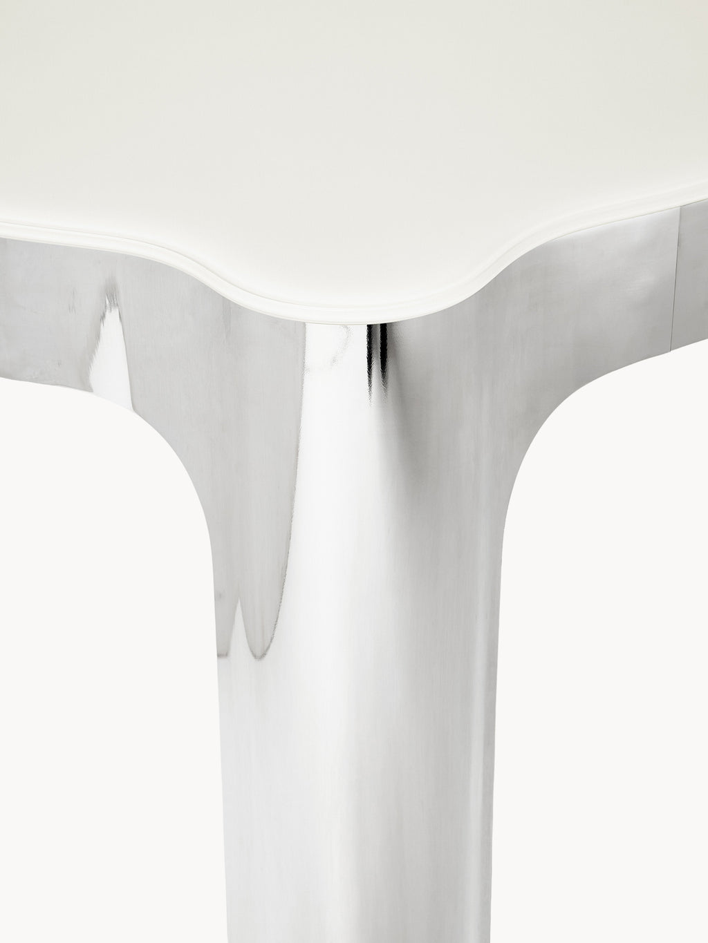 Georgia Round Dining Table with Glass Top, Ø 110 cm