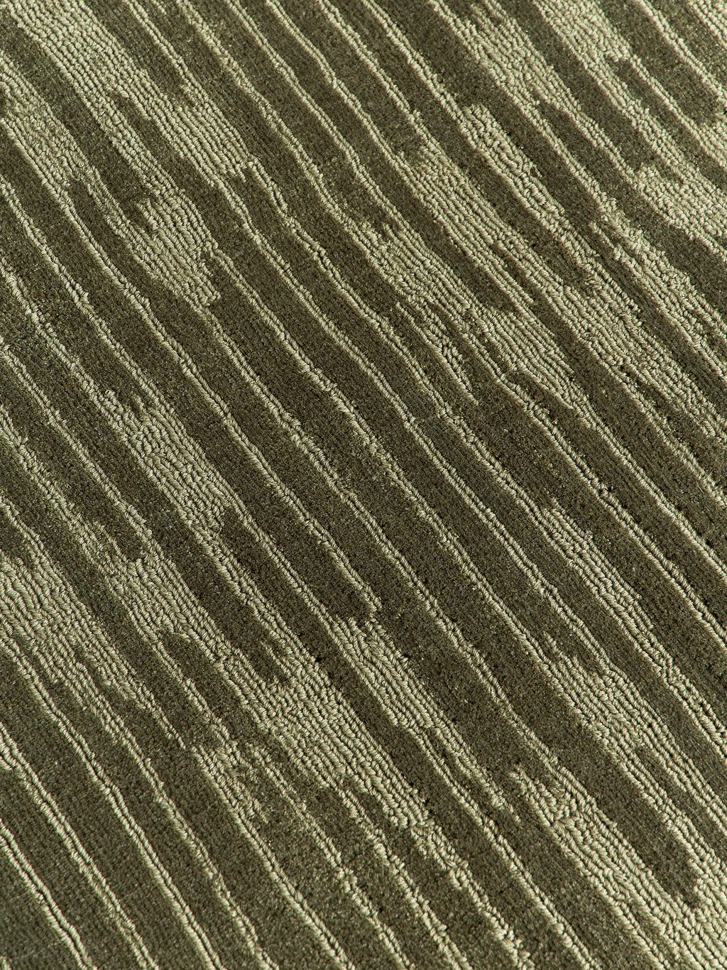 Oriana Hand-Woven Lyocell Rug