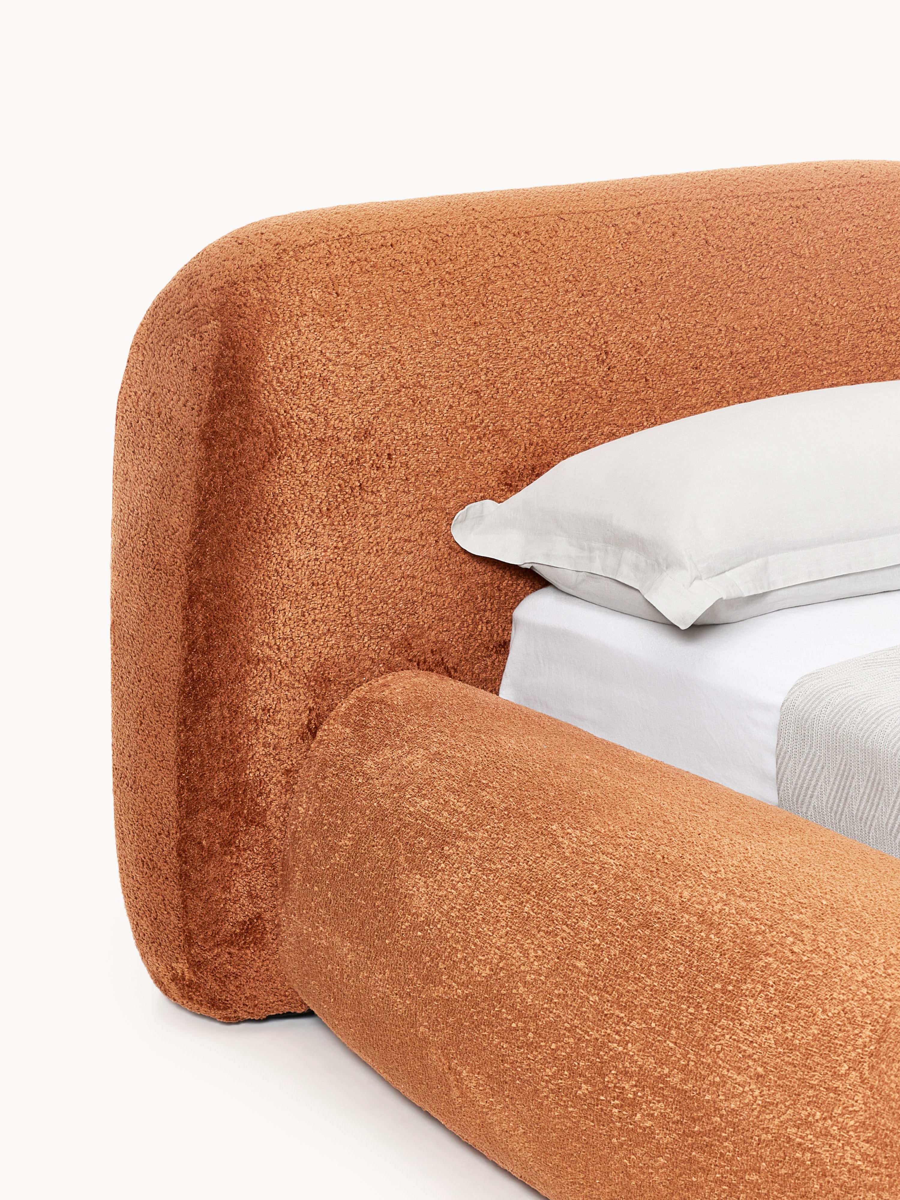 Wolke Upholstered Teddy Bouclé Bed with Storage
