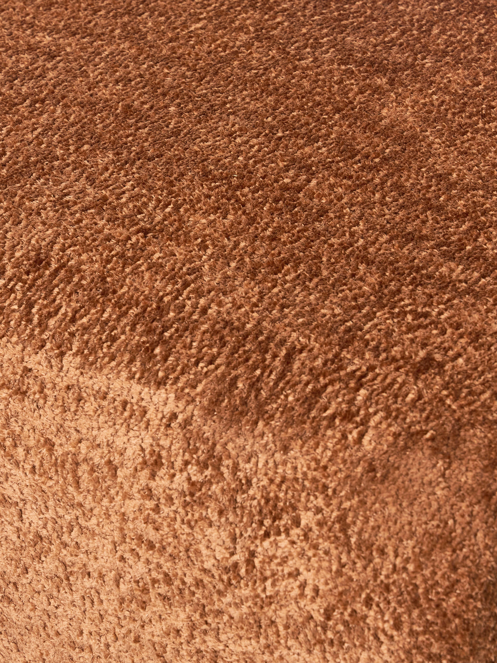 Wolke Oval Teddy Bouclé Ottoman