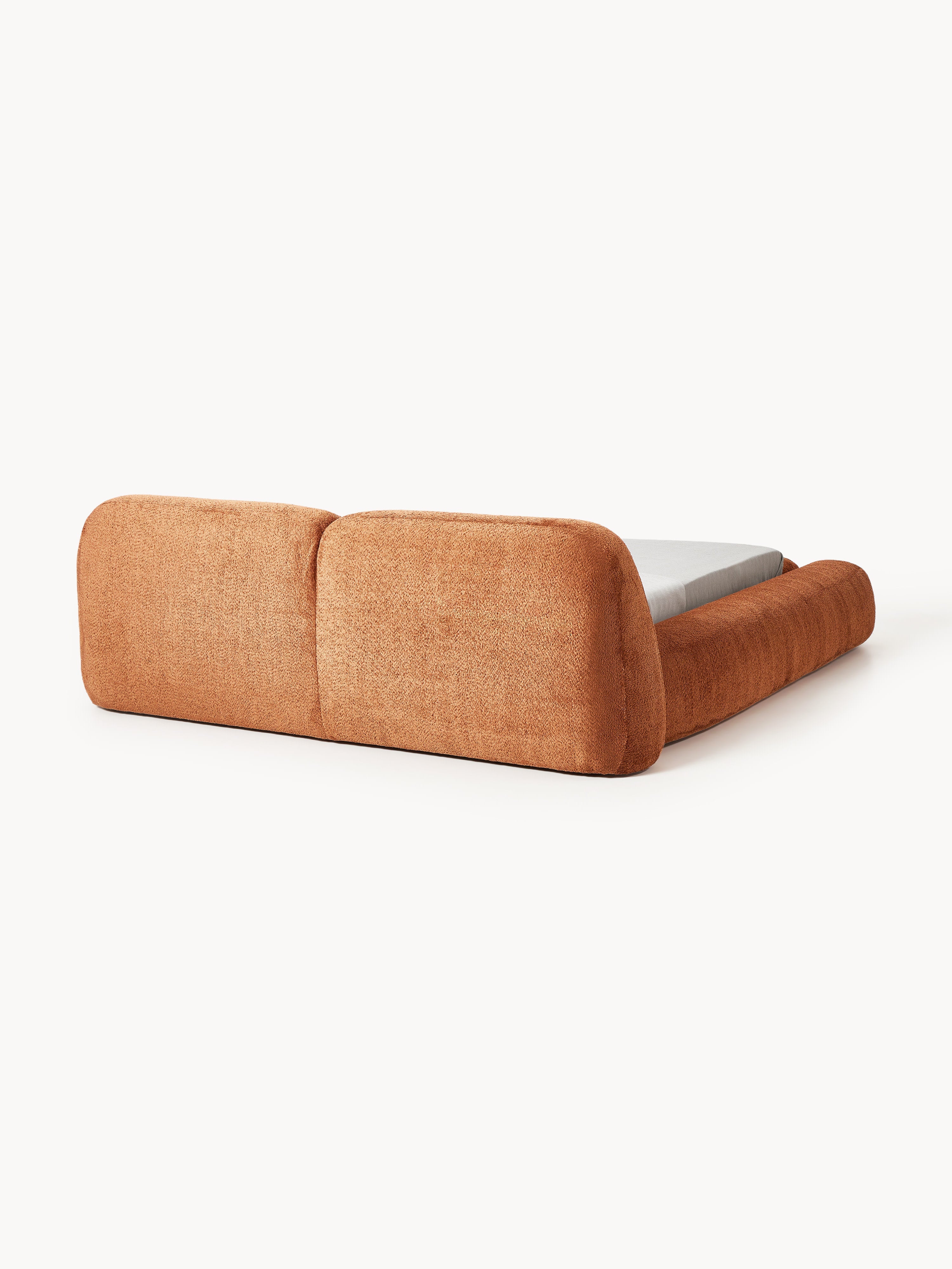 Wolke Upholstered Teddy Bouclé Bed